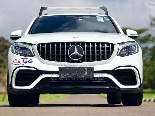 Mercedes-Benz GLC-Class GLC250 Sport Utility 4-Door (2.0L, 4cyl Turbo)