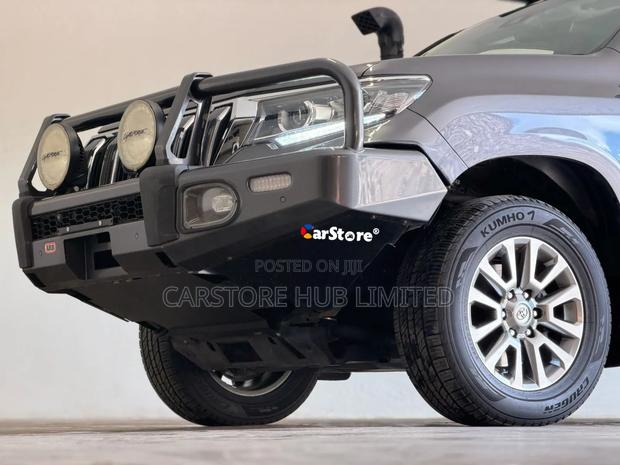 Toyota Land Cruiser Prado 2.8 2019 Gray