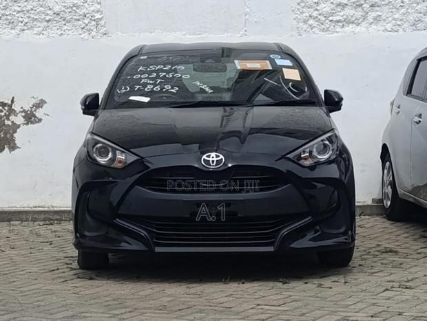 Toyota Yaris 2020 Black