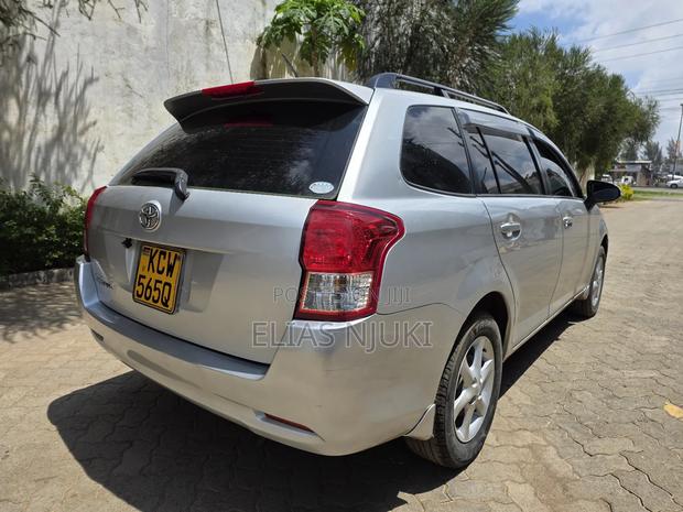 Toyota Corolla Fielder 1.5 Petrol AWD 2013 Silver