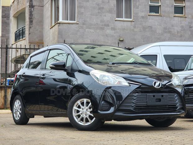 Toyota Vitz 1.3 FWD 5dr 2018 Black