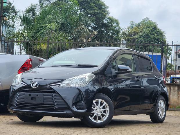 Toyota Vitz 1.3 FWD 5dr 2018 Black