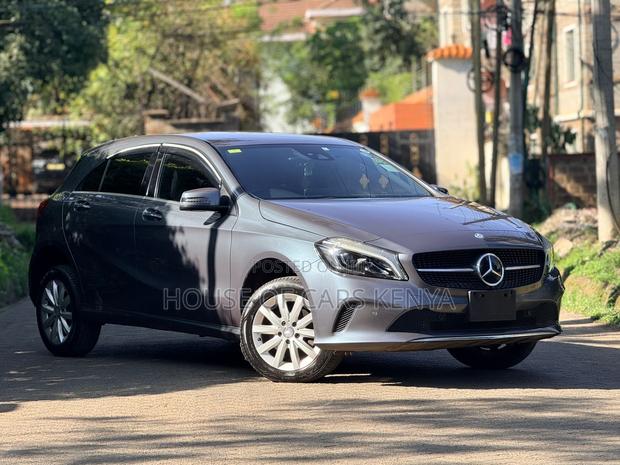 Mercedes-Benz A-Class 2016 Gray