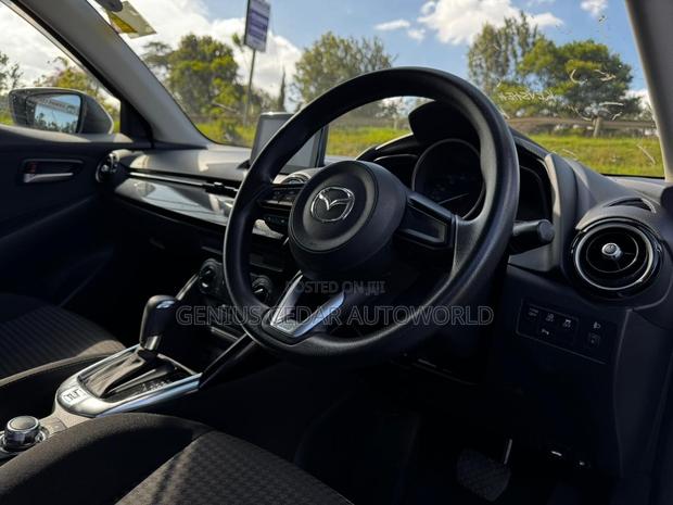 Mazda Demio 2018 White