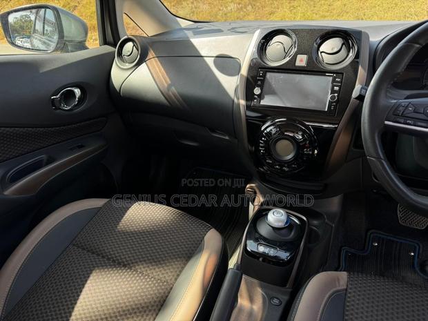 Nissan Note 2018 Gray