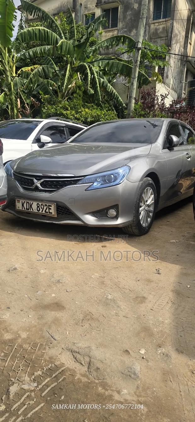 Toyota Mark X 2015 Gray