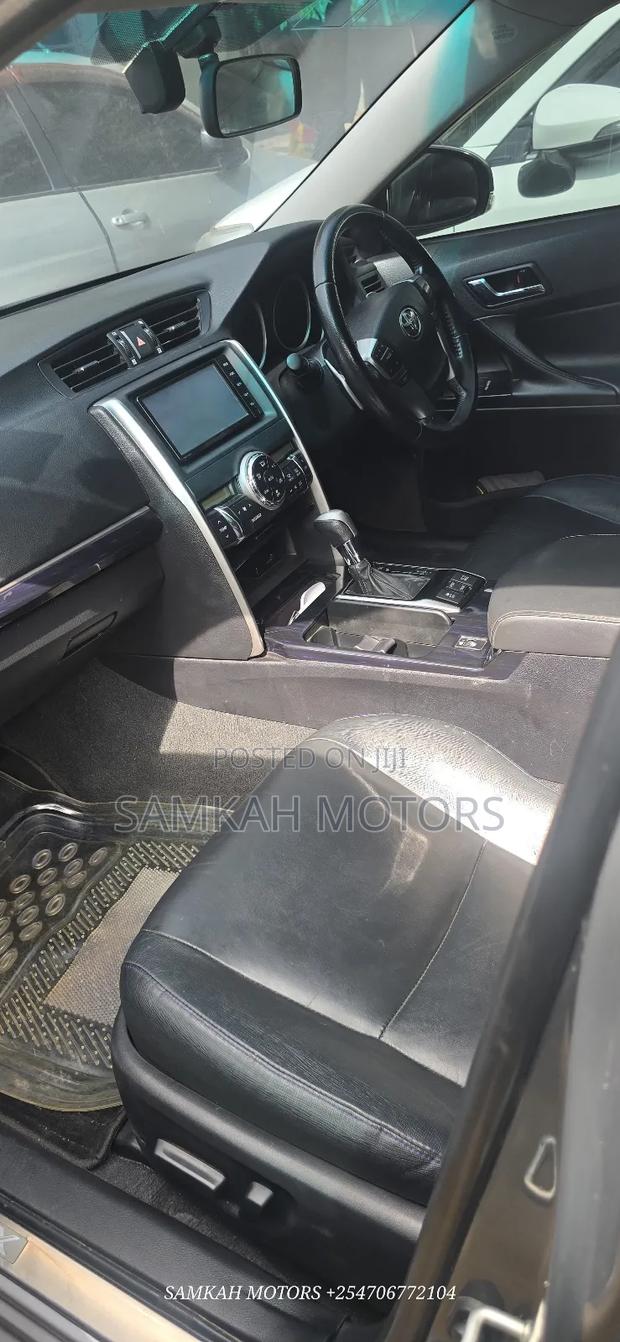 Toyota Mark X 2015 Gray