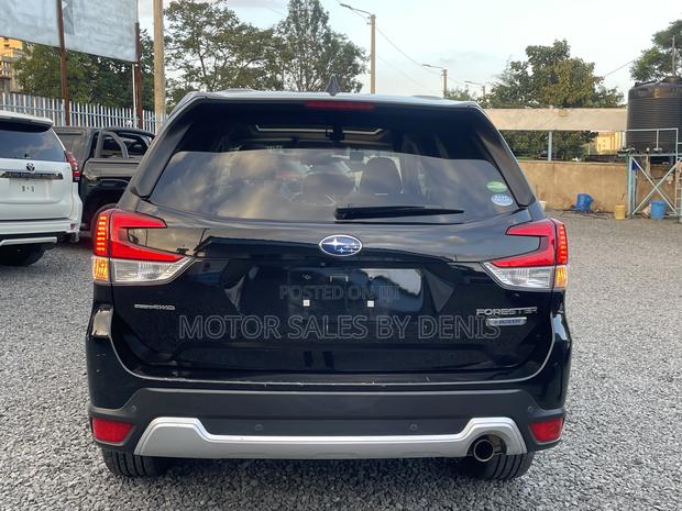 Subaru Forester Premium AWD 2019 Black