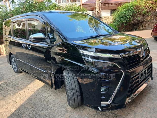 Toyota Voxy 2019 Black