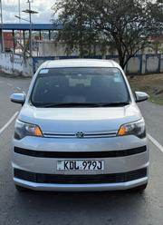 Toyota Spade 2017 Off white for sale
