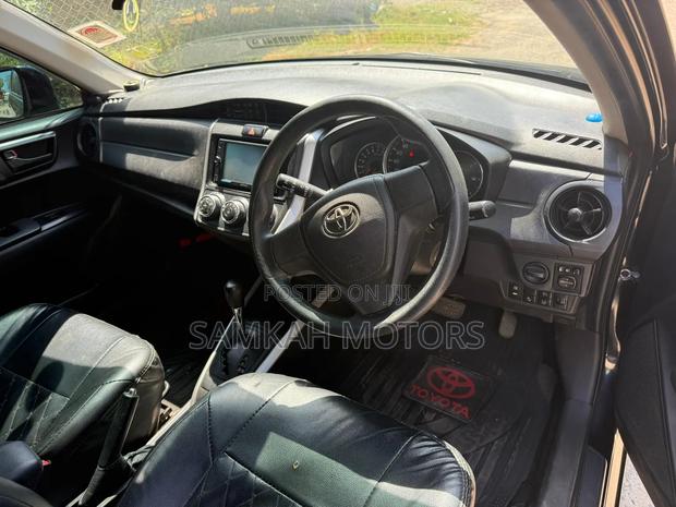 Toyota Corolla Fielder 2016 Black