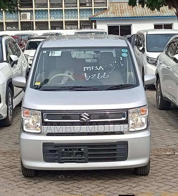 Suzuki Wagon R 660 Petrol FWD 2019 Silver