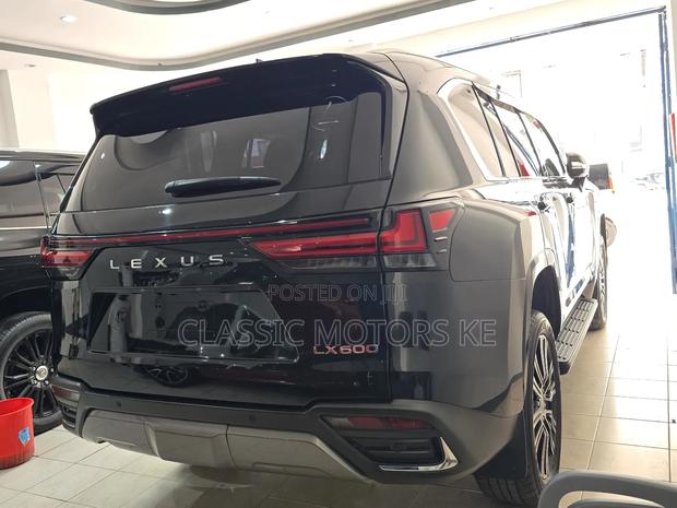 Lexus LX LX 600 2022 Black