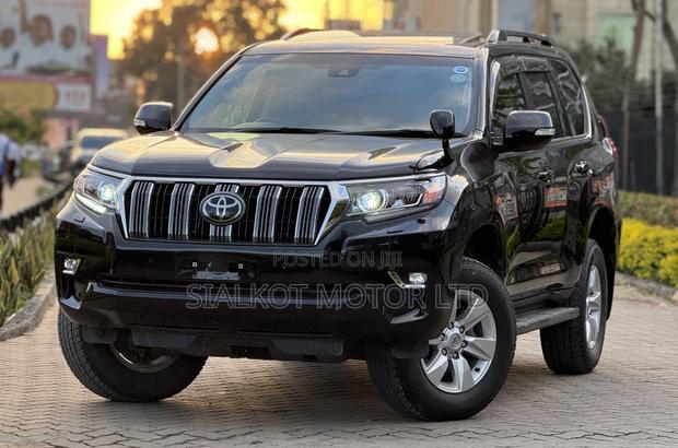Toyota Land Cruiser Prado 2.7 2020 Black