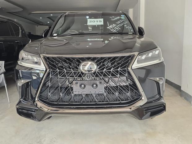 Lexus LX 570 AWD 2019 Black