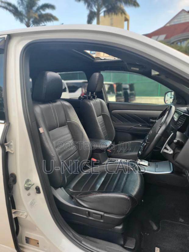 Mitsubishi Outlander 2.0 PHEV AWD 2017 White
