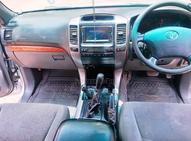 Toyota Land Cruiser Prado 3.0 D-4D 5dr 2007 Silver
