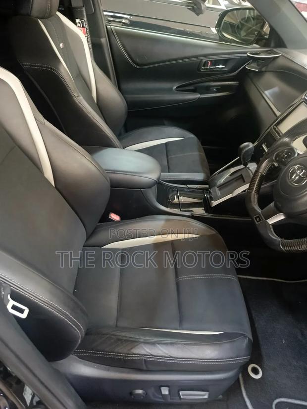 Toyota Harrier 2019 Black