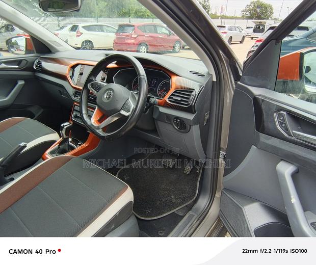 Volkswagen T-Cross 2020 Gray