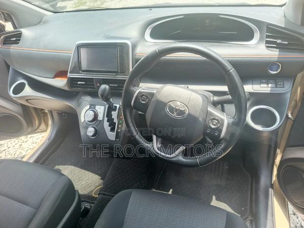 Toyota Harrier 2019 White