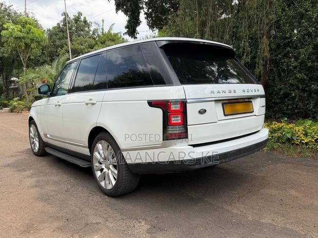 Land Rover Range Rover Vogue 2015 White