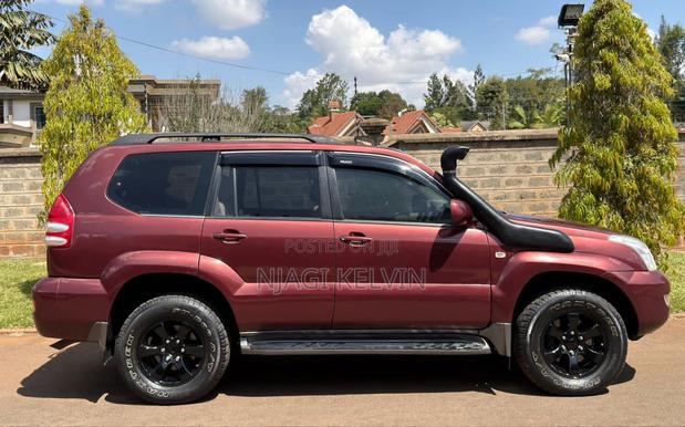 Toyota Land Cruiser Prado 3.0 D-4D 5dr 2007 Red