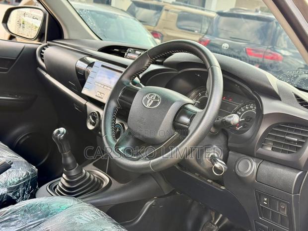 Toyota Hilux 2018