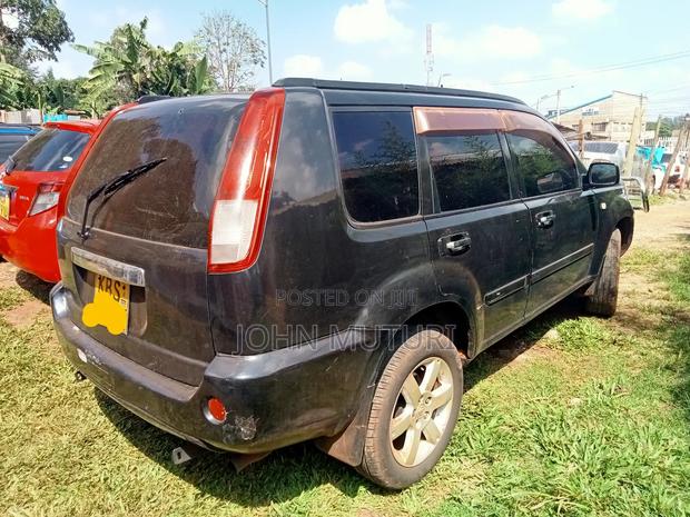 Nissan X-Trail 2006 Black