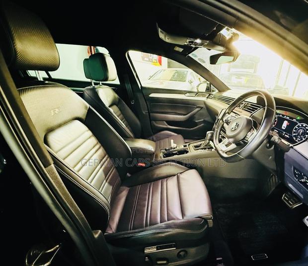 Volkswagen Passat 2018 Black