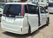 Toyota Esquire 2.0 FWD (7 seater) 2019 White for sale