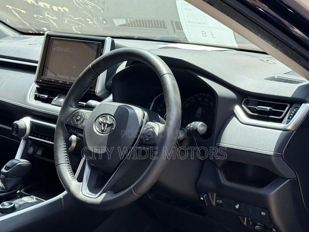 Toyota RAV4 Adventure 2019 Blue