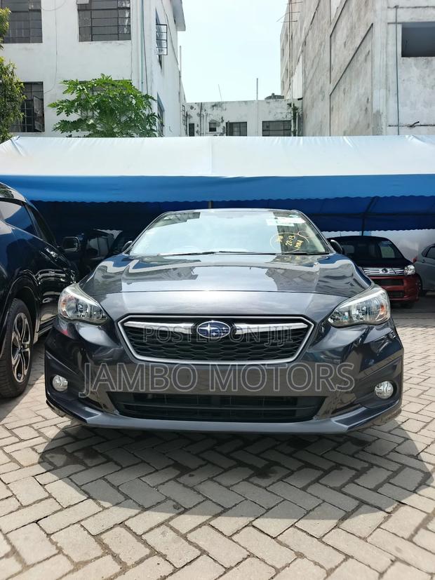 Subaru Impreza 2.0i AWD Hatchback 2019 Gray