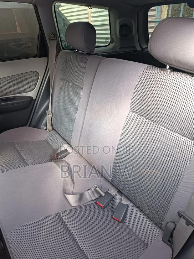 Nissan Advan 2006 Silver