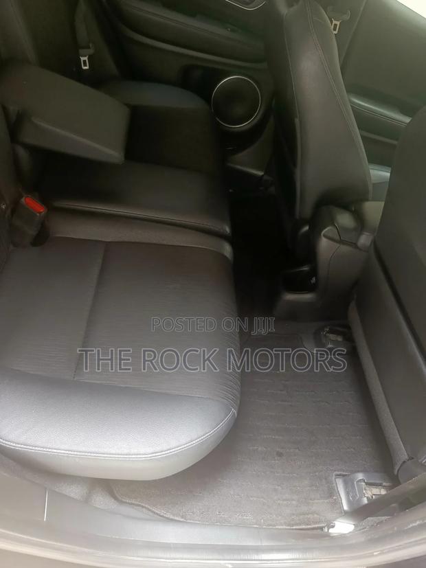 Honda Vezel 2020 Black