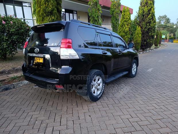 Toyota Land Cruiser Prado 2.7 i 2012 Black