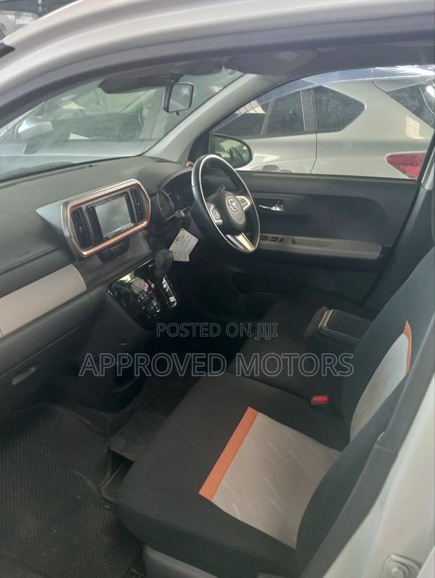 Toyota Passo 2019 White