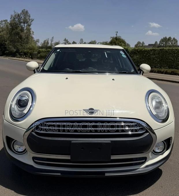 Mini Clubman 2019 White