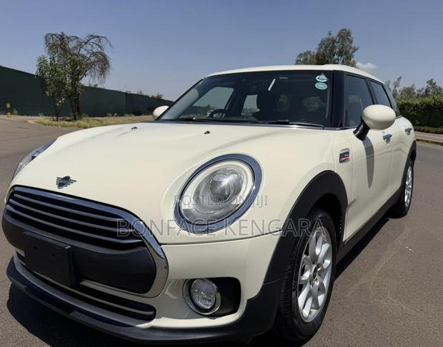 Mini Clubman 2019 White