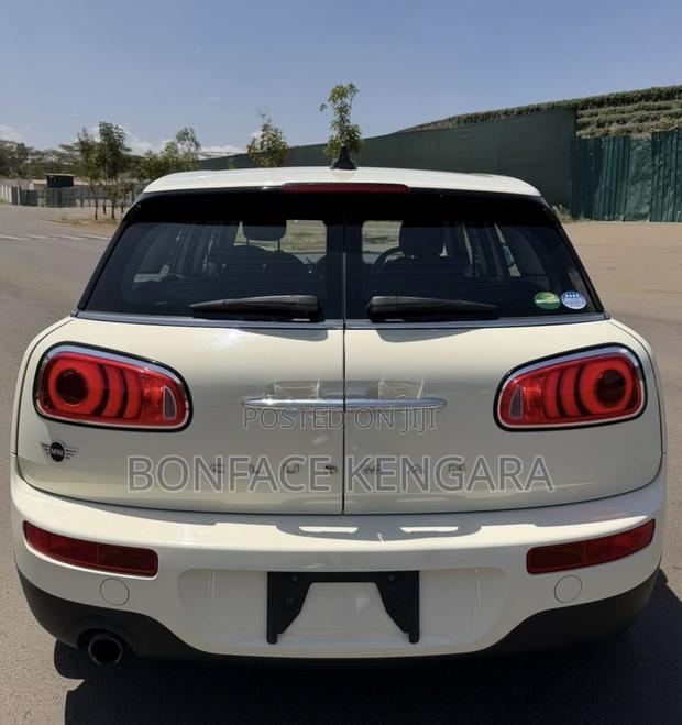 Mini Clubman 2019 White