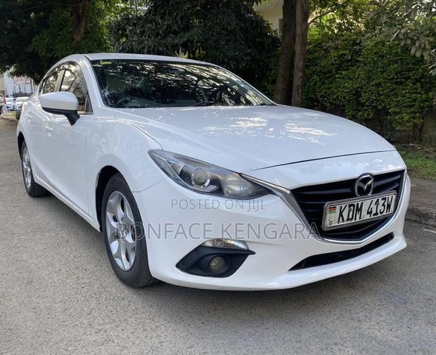Mazda Axela 2016 White