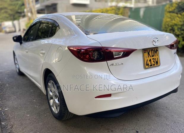 Mazda Axela 2016 White