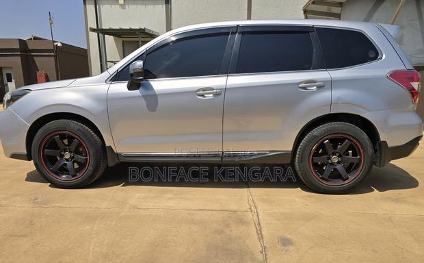 Subaru Forester 2.0XT Premium 4dr SUV AWD (2.0L 4cyl Turbo CVT) 2014 Silver