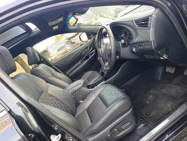 Toyota Harrier 2019 Black