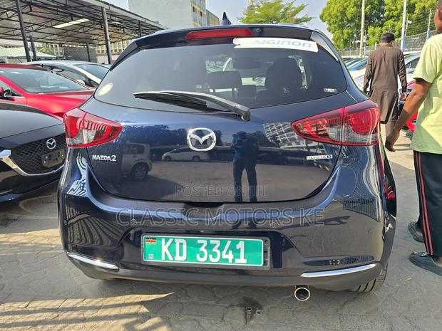 Mazda 2 2020 Blue