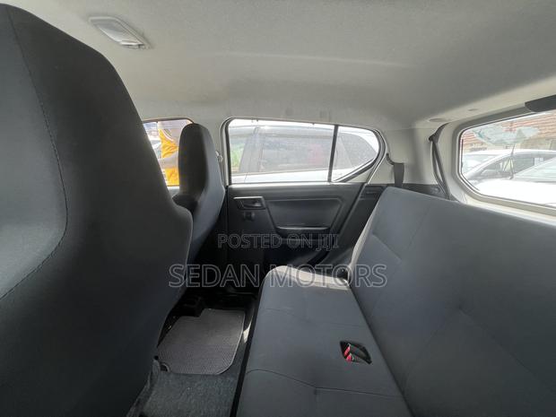Daihatsu Mira 2019 White
