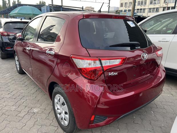 Toyota Vitz 2019 Burgundy