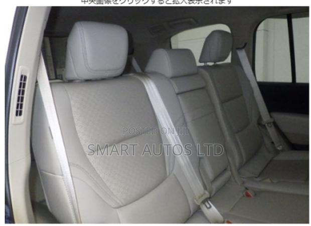 Toyota Land Cruiser LC300 2023 White