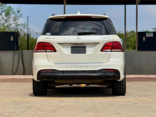Mercedes-Benz GLE-Class AMG GLE 43 4MATIC 2016 White