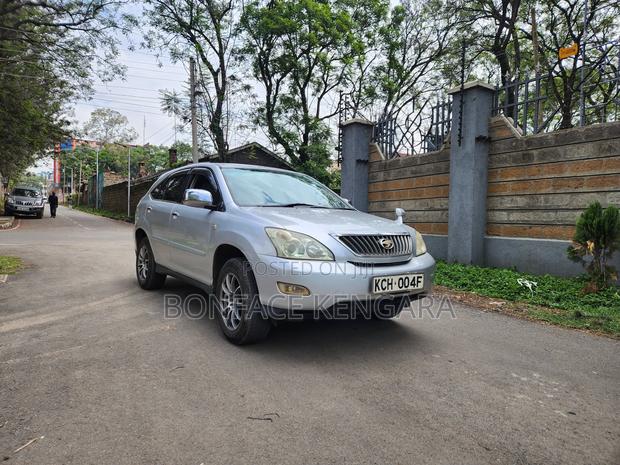 Toyota Harrier 2.4 2010 Silver
