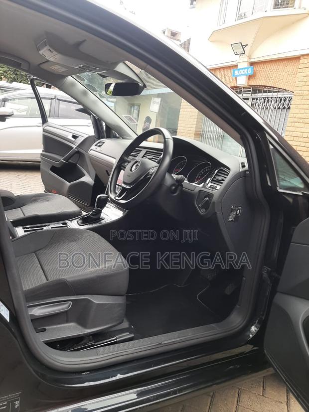 Volkswagen Golf 2017 Black